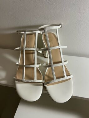 White Heels - Marc Fisher